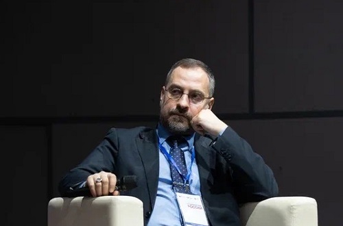 Дискуссия о фундаментальных ценностях
