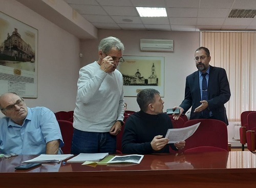 Никто не забыт