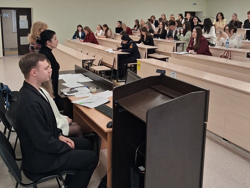 Государственное и муниципальное строительство
