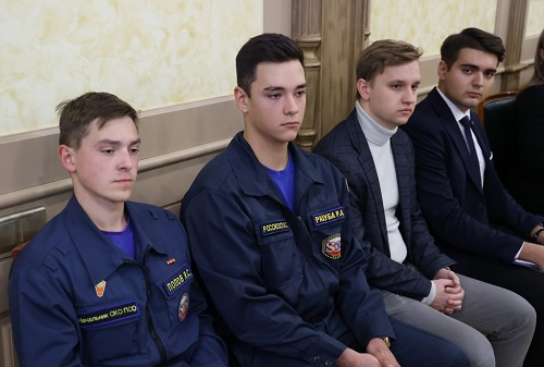 Наши в Молодежном парламенте